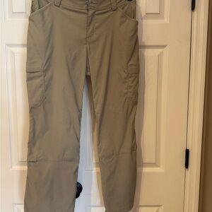 Duluth Trading Co Women’s Khaki Cargo Pants Size 10 x 29